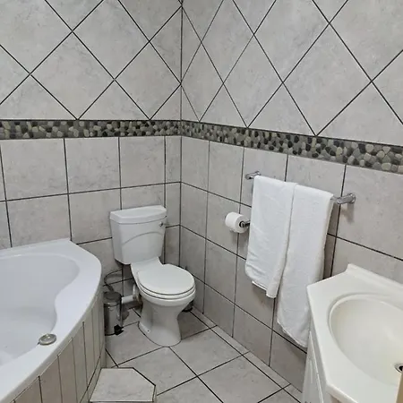 Partridge Place Kempton Park Buitenkant foto