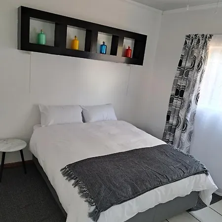 Partridge Place Kempton Park Buitenkant foto